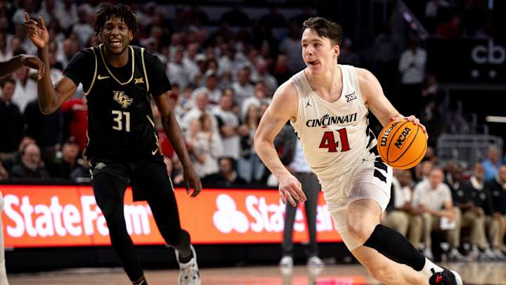 How To Watch: Cincinnati Bearcats V. West Virginia Mountaineers