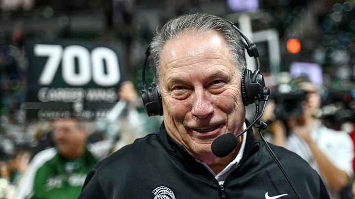 Michigan State's Tom Izzo Reaches 700 Career Wins!