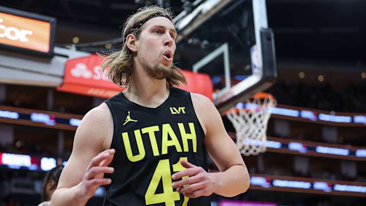 Jazz’s Kelly Olynyk Rumored to Be Drawing Trade Interest From Rockets Jazz’s Kelly Olynyk Rumored to Be Drawing Trade Interest From Rockets