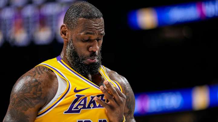 Former NBA Star Reacts to LeBron James' Cryptic Post