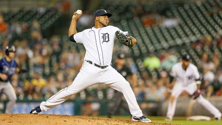 Pittsburgh Pirates Agree to Minor League Deal with Veteran Right-Hander