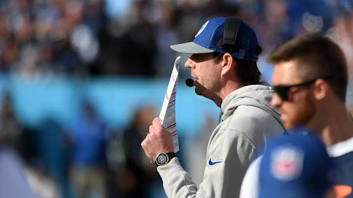 Shane Steichen Staples: Passing Out of Pistol Formation