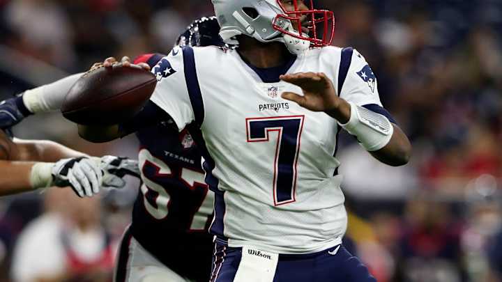 Free Agency Target: Should Patriots Bring Back Ex Quarterback?