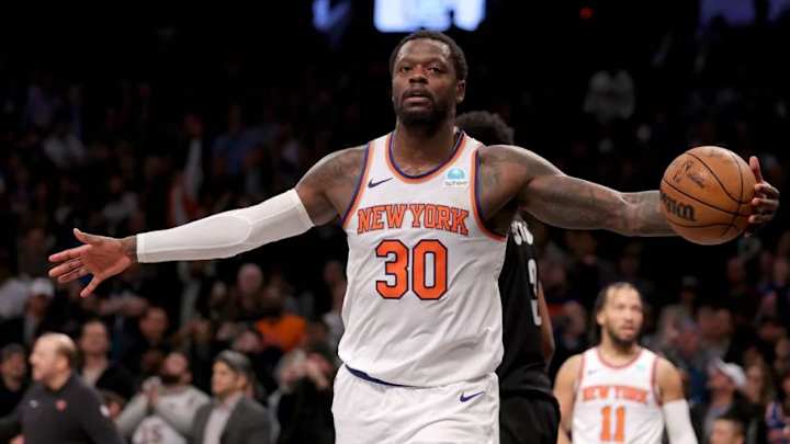 Knicks Provide Tentative Timetable on Julius Randle Injury