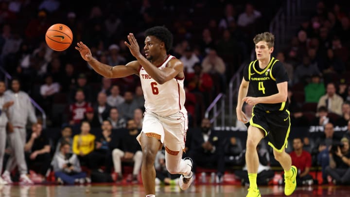 USC Basketball: Watch Bronny James Record Career High In This Stat Vs Ducks