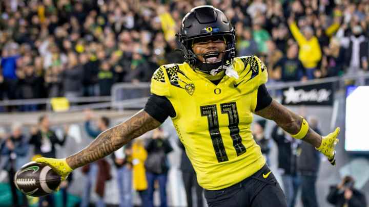 Texans Target Pac-12 Star Receiver In Latest Mock Draft Texans Target Pac-12 Star Receiver In Latest Mock Draft