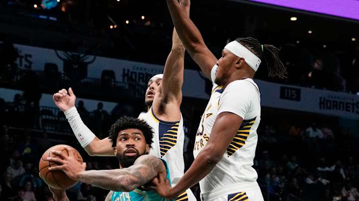 Indiana Pacers take down Charlotte Hornets for first win with both Pascal Siakam and Tyrese Haliburton in the lineup