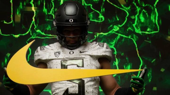 Oregon Picks up New Predictions to Land 4-Star EDGE Oregon Picks up New Predictions to Land 4-Star EDGE