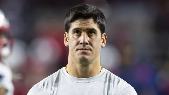 New Husky DB Coach Sunseri Has Impressive Family Football Connections, Too