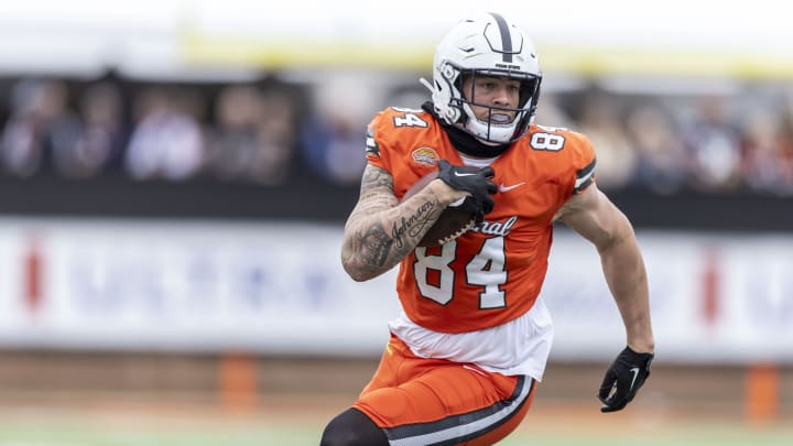 New York Giants Draft Prospect: TE Theo Johnson New York Giants Draft Prospect: TE Theo Johnson