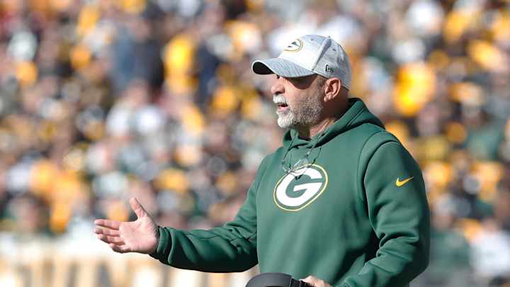 Report: Seahawks Expected to Add LB Coach Kirk Olivadotti to Coaching Staff