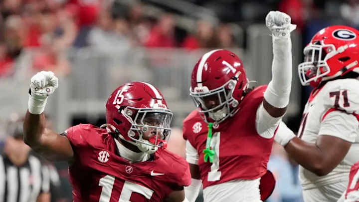 NFL Mock Draft: Seahawks Select Alabama LB Dallas Turner