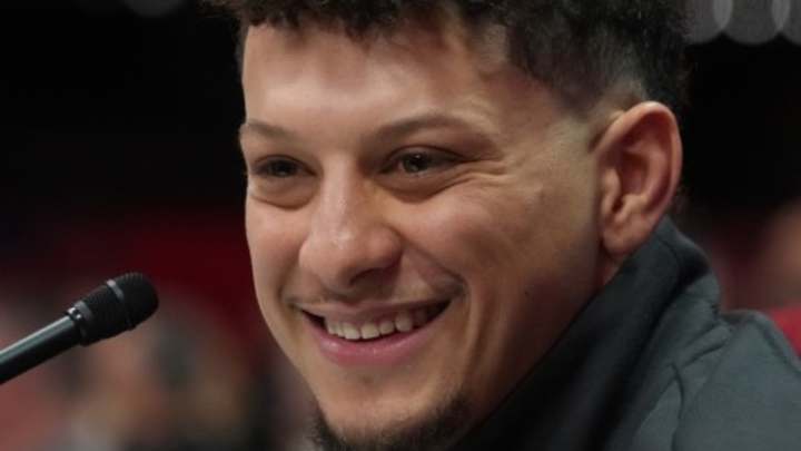 Patrick Mahomes Promises Team Getaway if Chiefs Skip Super Bowl Parties, Beat 49ers