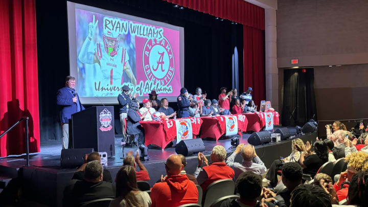 Alabama Football Signs Three on National Signing Day