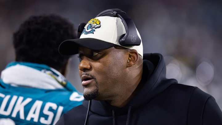 Raiders Hire Ex-Jaguars DC Mike Caldwell Raiders Hire Ex-Jaguars DC Mike Caldwell