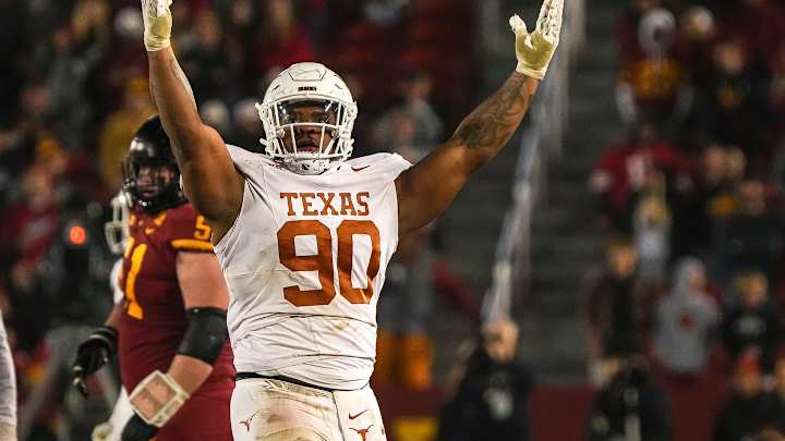 Houston Texans Bolster Defense, Receiving Corps in Three-Round NFL Mock Draft