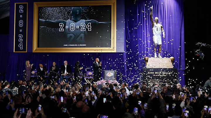 Lakers News: Fan Reactions To Announcement Of 3 Kobe Bryant Statues