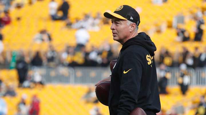 Steelers Keep Mike Sullivan as QB Coach