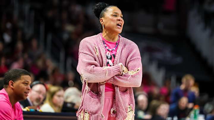 Dawn Staley Dishes On How Kamilla Cardoso's Absence Will Impact The Gamecocks Dawn Staley Dishes On How Kamilla Cardoso's Absence Will Impact The Gamecocks