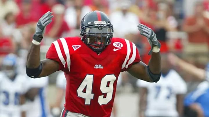 WATCH: Patrick Willis Receives News of Hall of Fame Induction WATCH: Patrick Willis Receives News of Hall of Fame Induction