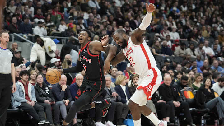 Raptors Survive Scare From Rockets As New Roster Settles in