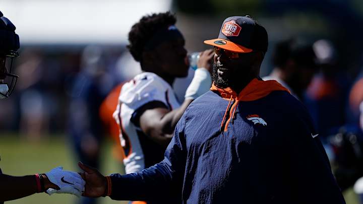 Vikings Hire New Defensive Line Coach, Update Mike Pettine's Job Title