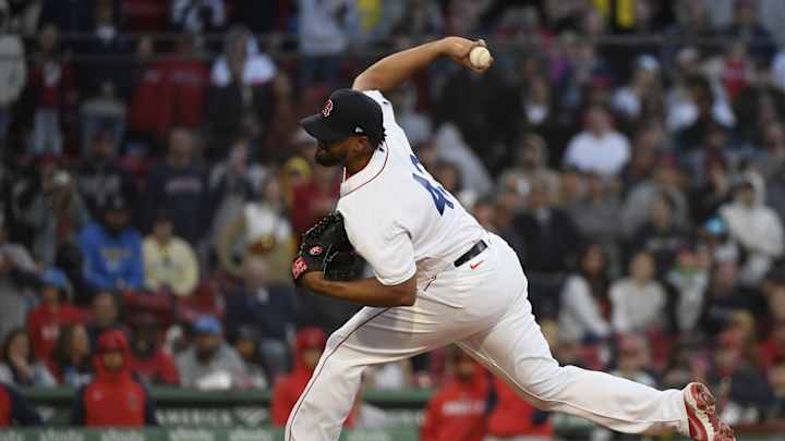 Padres Reportedly Looking Into Former NL West Rival All-Star Closer Padres Reportedly Looking Into Former NL West Rival All-Star Closer