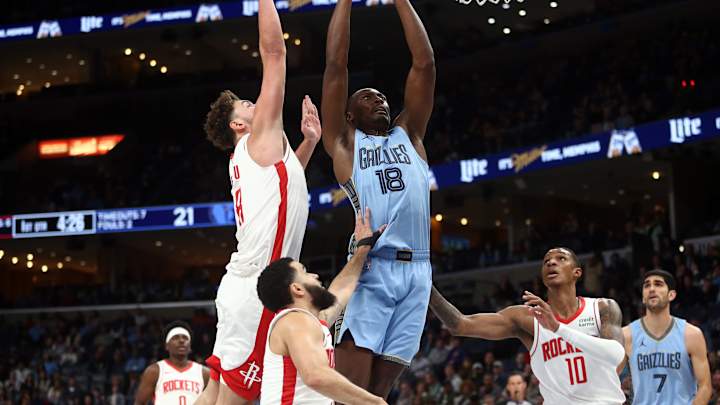 How Bismack Biyombo Could Crack the OKC Thunder Rotation