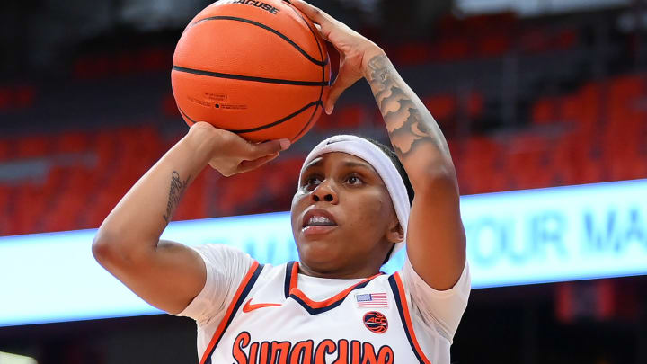 Syracuse Shocks Louisville in Final Seconds