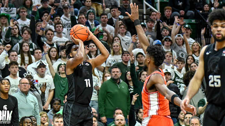 Illinois Fighting Illini's Three-Game Winning Streak Ends Against Michigan State