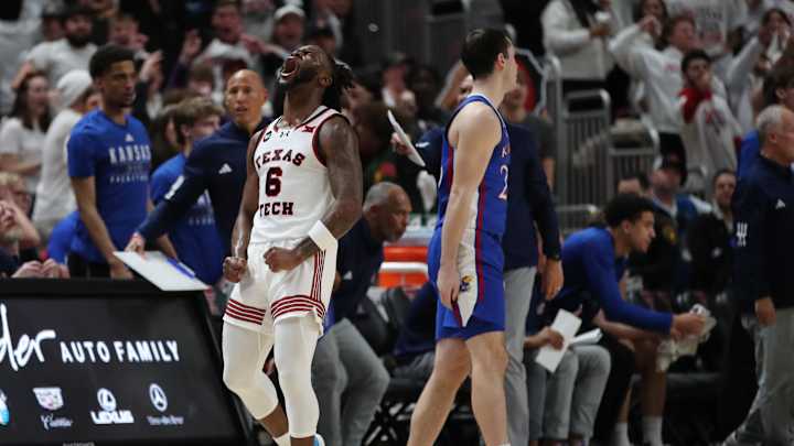 Hawking Points: Shorthanded Kansas Lays an Egg in Lubbock