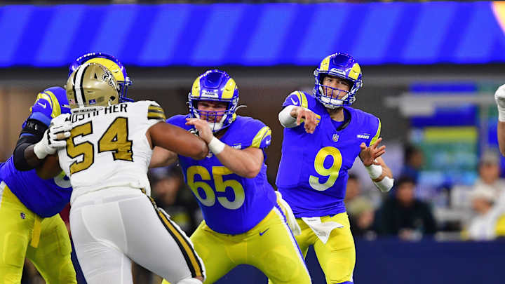 Free Agent Center List Inviting One for Bears