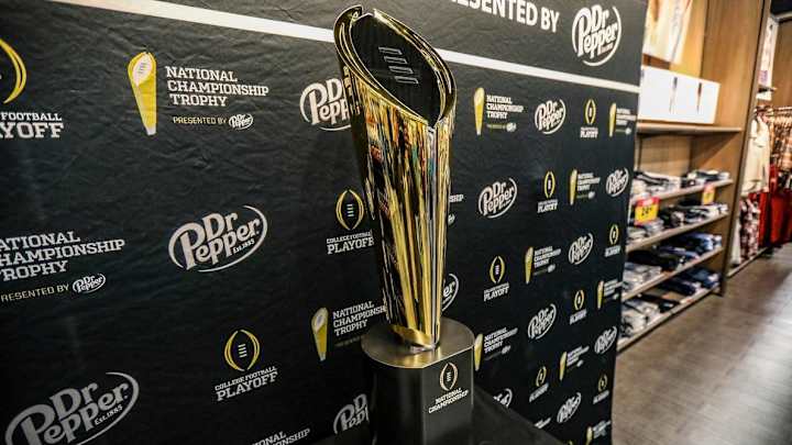 ESPN, College Football Playoff Agree to Contract Extension for 12-Team Tournament, per Report ESPN, College Football Playoff Agree to Contract Extension for 12-Team Tournament, per Report