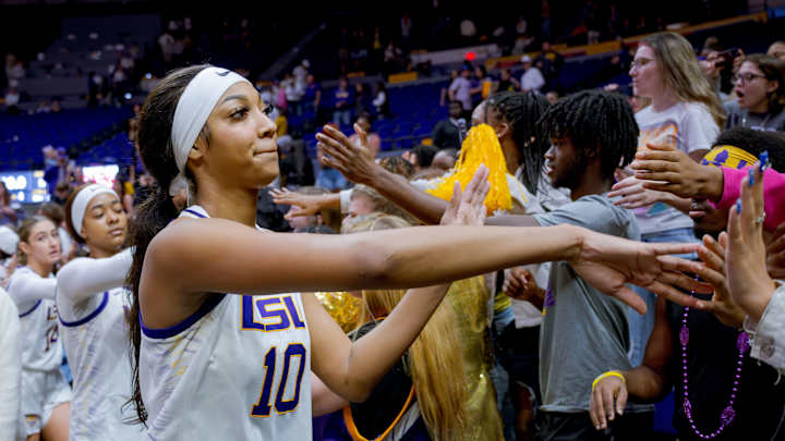LSU WBB: Angel Reese Named SEC Player of the Week