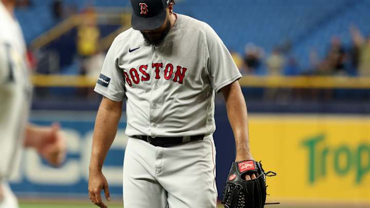 Boston Red Sox' Closer, Primary Trade Target Dealing with Concerning New Injury