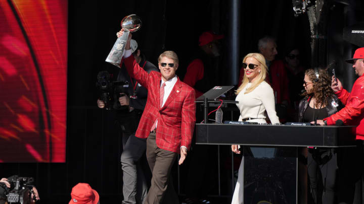 Andy Reid Praised, Clark Hunt Criticized in KC Chiefs' 2024 NFLPA Player Team Report Card