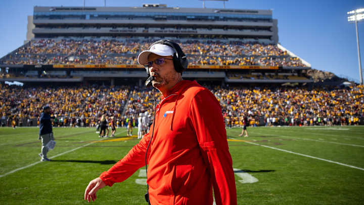 Fisch Cites Huskies Who've Been Helpful In Slowing Down Transfers