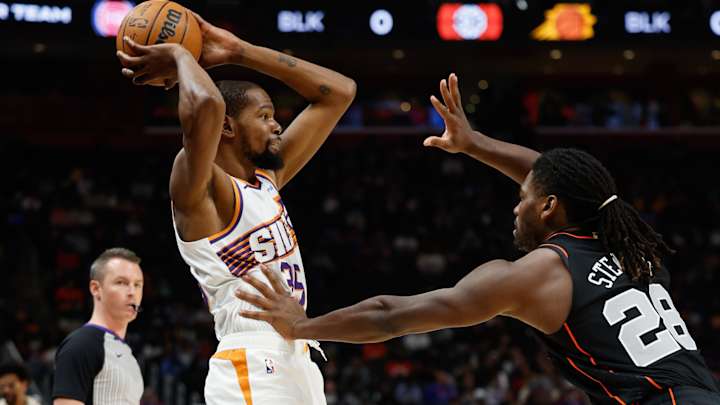 Suns Superstar Kevin Durant Disappointed in Isaiah Stewart Incident