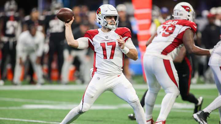 Commanders' Kliff Kingsbury Praises 'Brightest' Assistant QB Coach David Blough Commanders' Kliff Kingsbury Praises 'Brightest' Assistant QB Coach David Blough