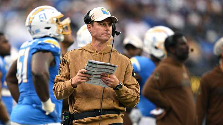 49ers Should Stay Away From Brandon Staley as DC