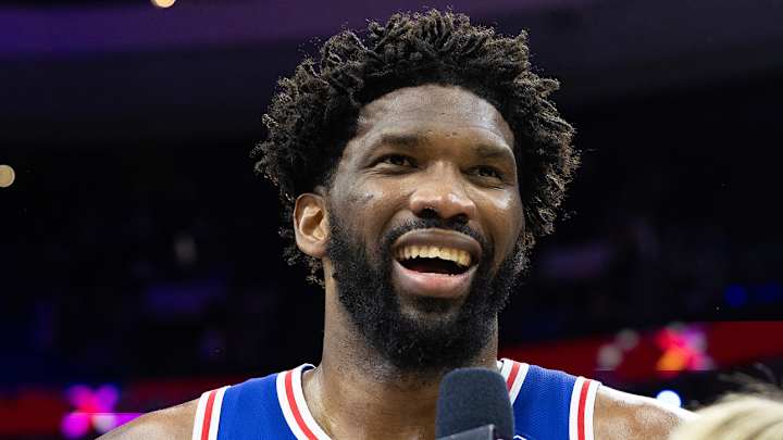 76ers’ Joel Embiid Had Perfect Reaction to Underwhelming All-Star Dunk Contest