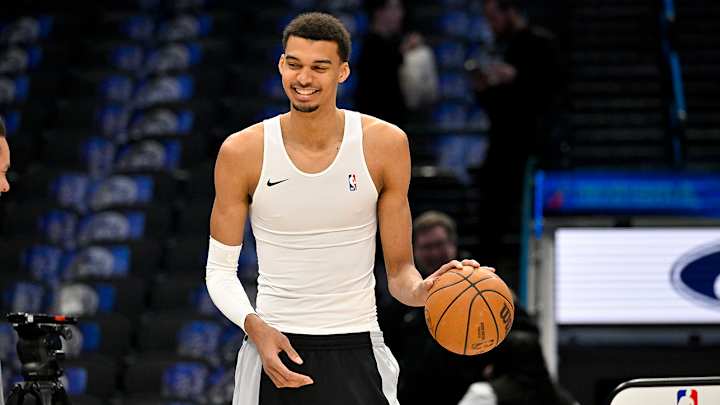 Victor Wembanyama’s Nonchalant F-Bomb Totally Cracked Up ‘NBA on TNT’ Cast Victor Wembanyama’s Nonchalant F-Bomb Totally Cracked Up ‘NBA on TNT’ Cast