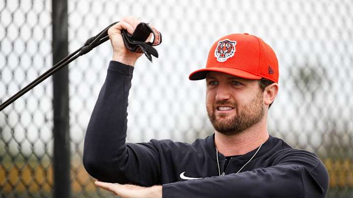 Former No. 1 Overall Pick Says He Wants to Throw "As Much As They'll Let Me" as He Works Back From Injury Former No. 1 Overall Pick Says He Wants to Throw "As Much As They'll Let Me" as He Works Back From Injury