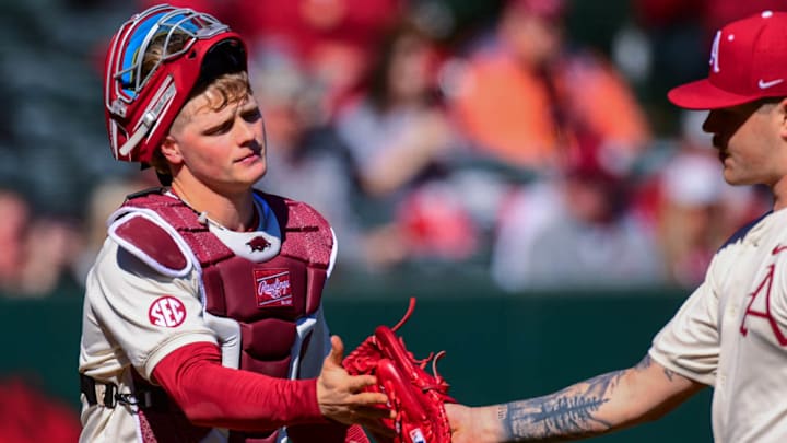 Live Blog: Razorbacks Look to Clinch Opening Series