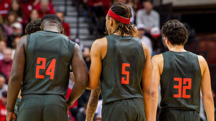 College Basketball Fans Roast Indiana for Nightmarish Black and Red Jerseys College Basketball Fans Roast Indiana for Nightmarish Black and Red Jerseys