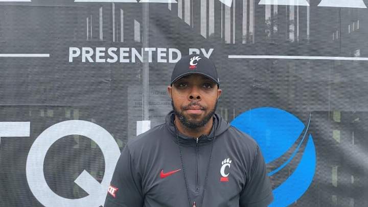 Tennessee Hires De'Rail Sims as RBs Coach