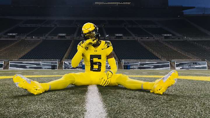 Oregon Continues Pushing For 2025 Cornerback Cobey Sellers Oregon Continues Pushing For 2025 Cornerback Cobey Sellers