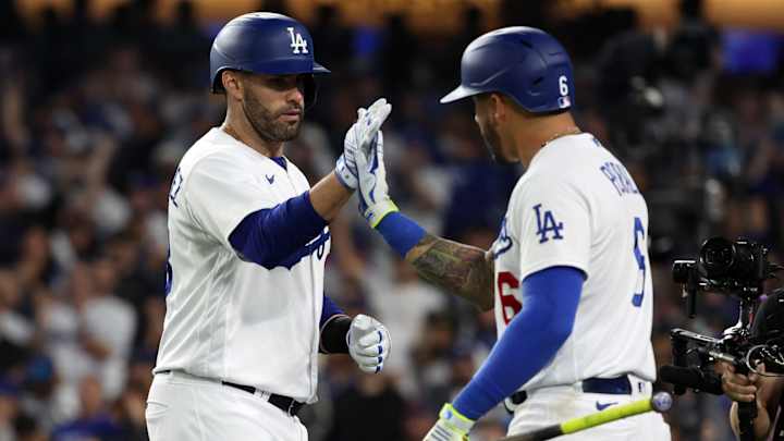 Dodgers Lose Free Agent Outfielder To Chicago Cubs