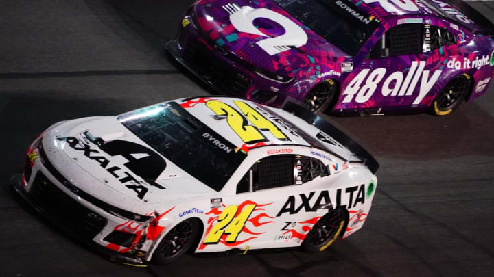 William Byron Navigates Through Late Chaos to Win Daytona 500