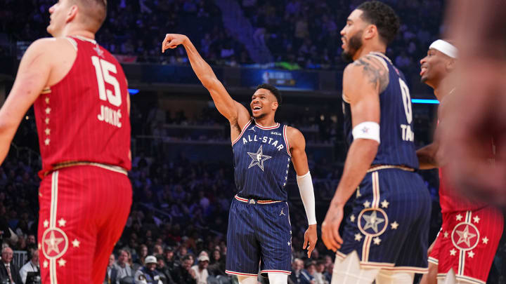 Bucks’ Giannis Antetokounmpo Surprisingly Says He Doesn’t Watch Basketball on TV